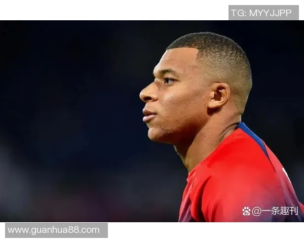 体育头条热议:姆巴佩是否将离开巴黎?